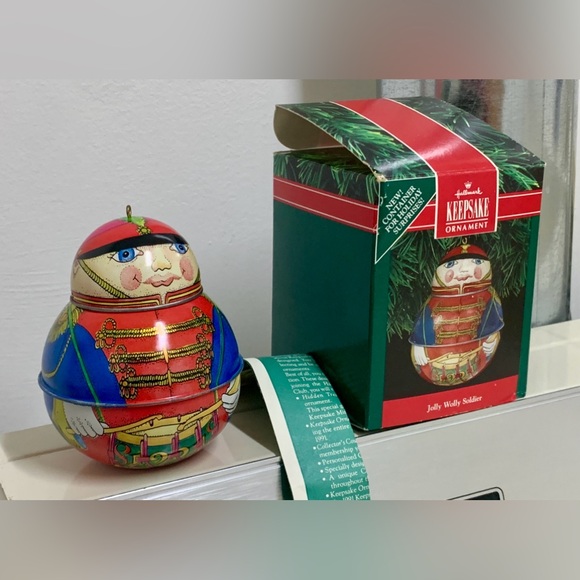 1991 Vtg Hallmark Keepsake Jolly Wolly Soldier Pressed Tin Litho Ornament - Picture 2 of 12